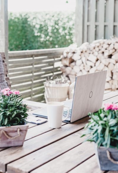 georgia-de-lotz-juQWcOiuuPE-unsplash (1)